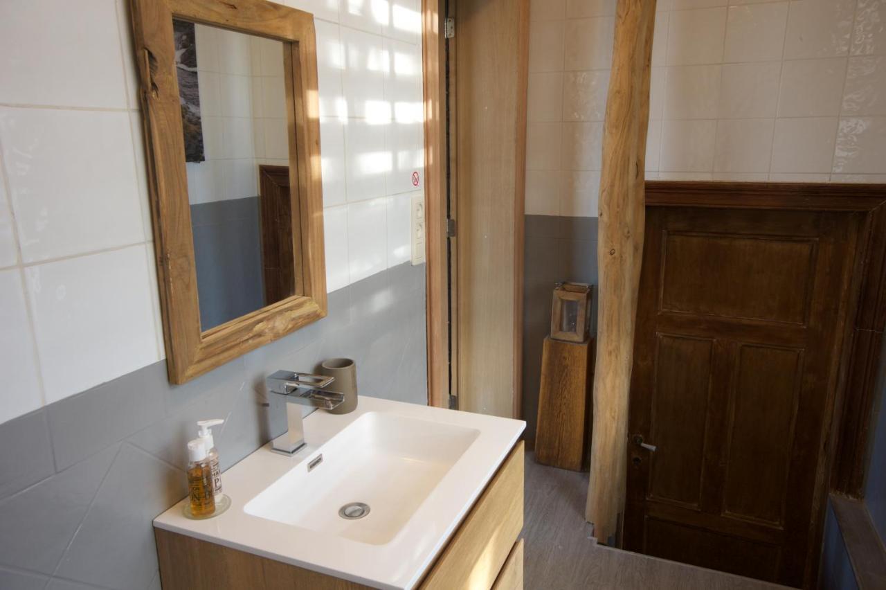 L'Ancienne Poste - Chambres D'Hotes Et Table De Degustation Marloie Bagian luar foto